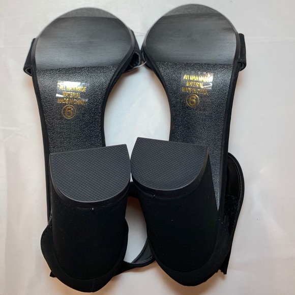 Black Suede Chunky Heel (New) - Picture 5 of 6